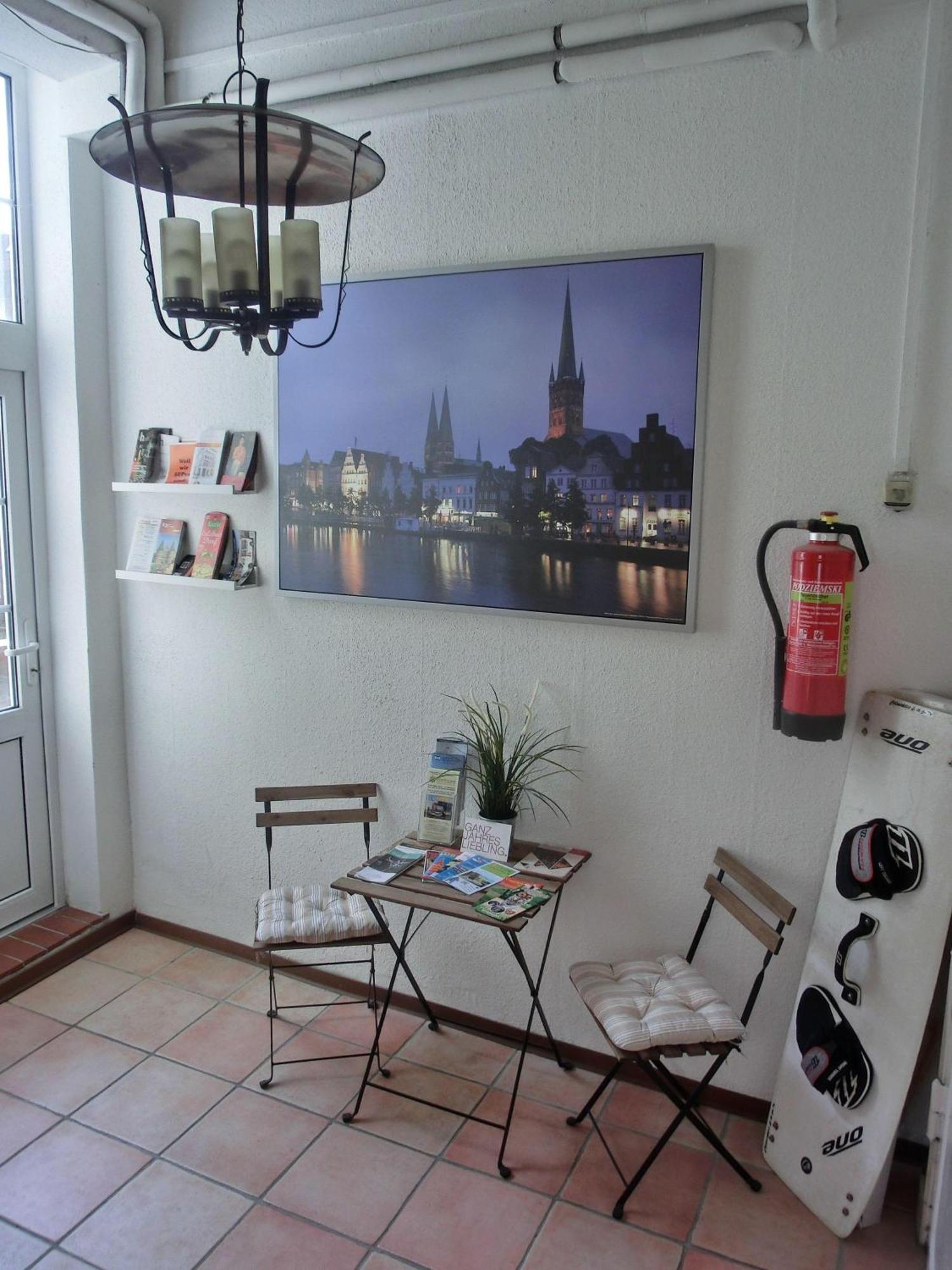 2-Zimmer-Ferienwohnung-Im-1-Obergeschoss 吕贝克 外观 照片